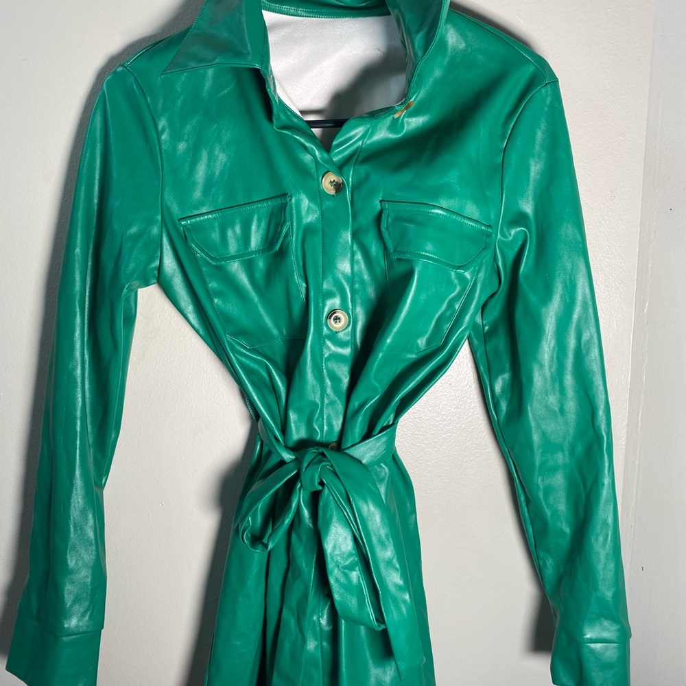 Green jacket - Picture 5 of 10